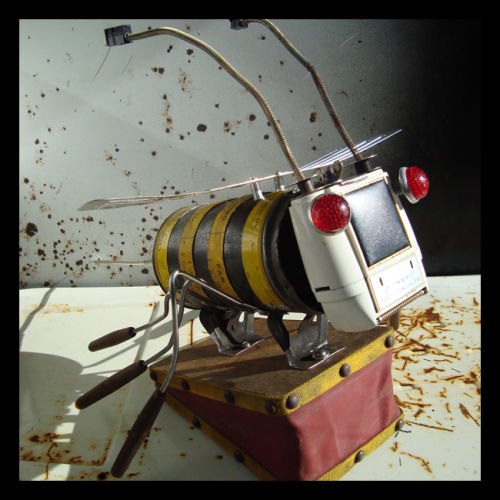 recycled-robot-household-junk-6 recycled robot household junk