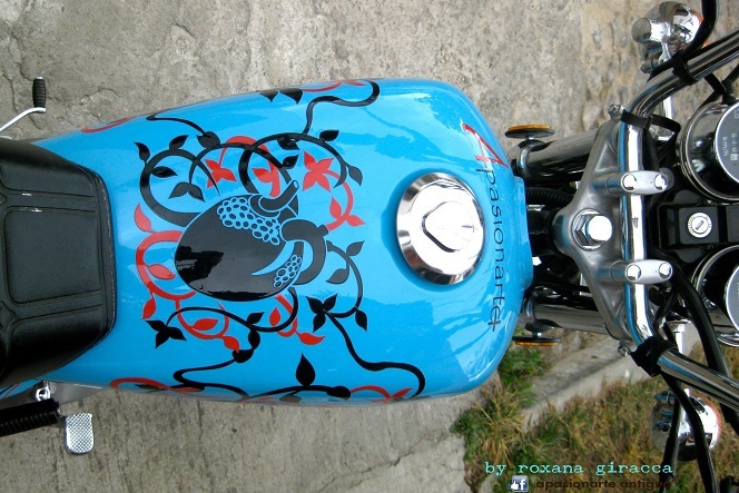 roxanamotorcycle roxanamotorcycle.jpg