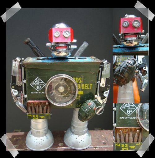 recycled-robot-household-junk-11 recycled robot household junk