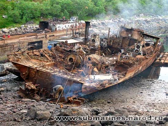 submarine-recycling-graveyard-4 submarine recycling graveyard